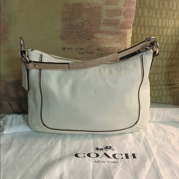 Coach White & Tan Bag - Picture 6 of 9